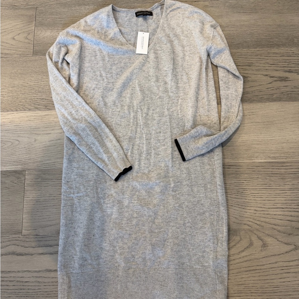 Banana Republic Long Sleeve Knit Dress